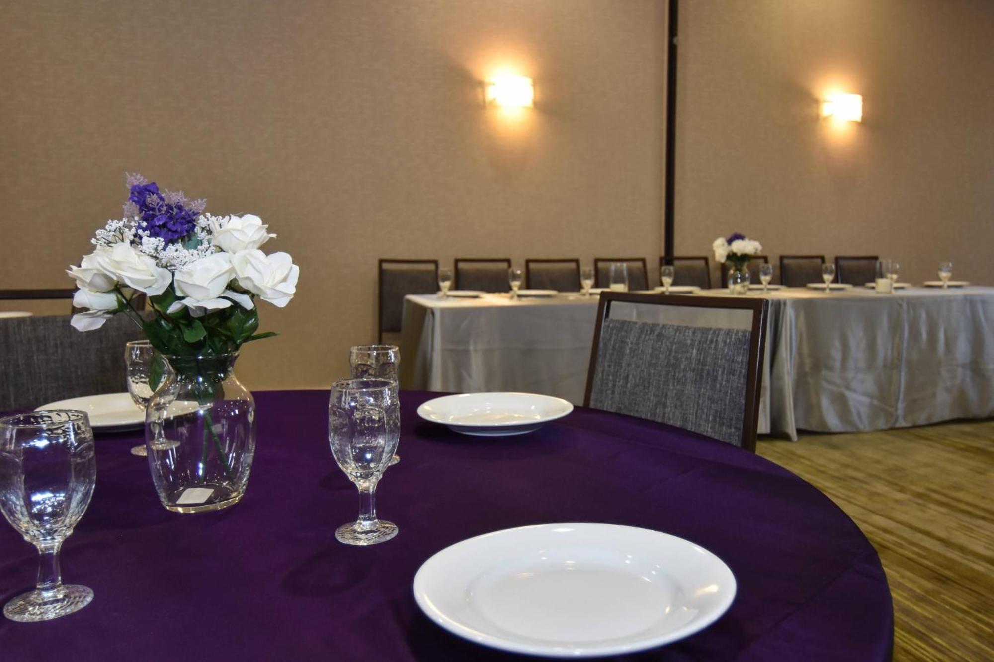 Courtyard Charlotte Concord Hotel Bagian luar foto