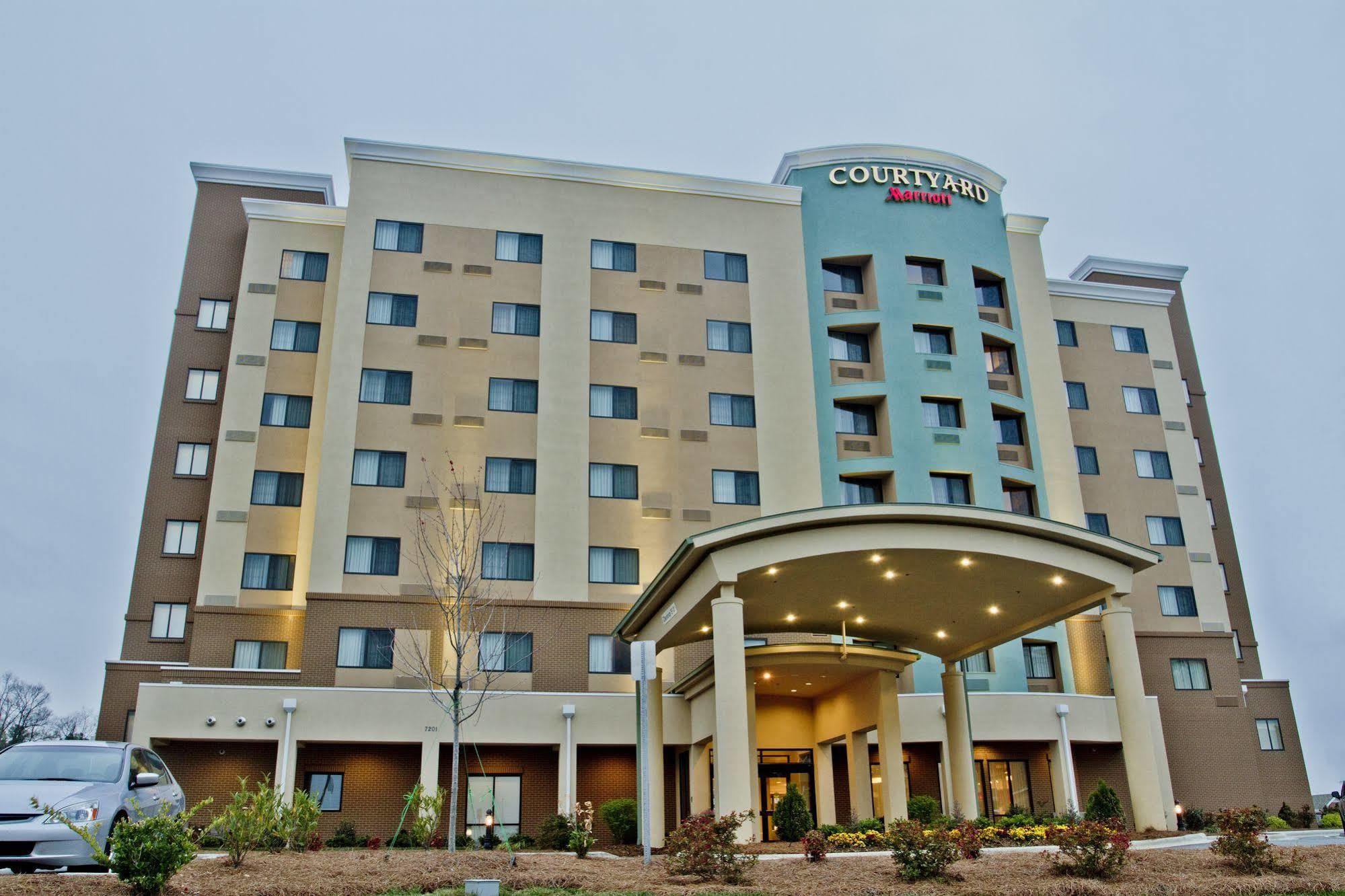 Courtyard Charlotte Concord Hotel Bagian luar foto