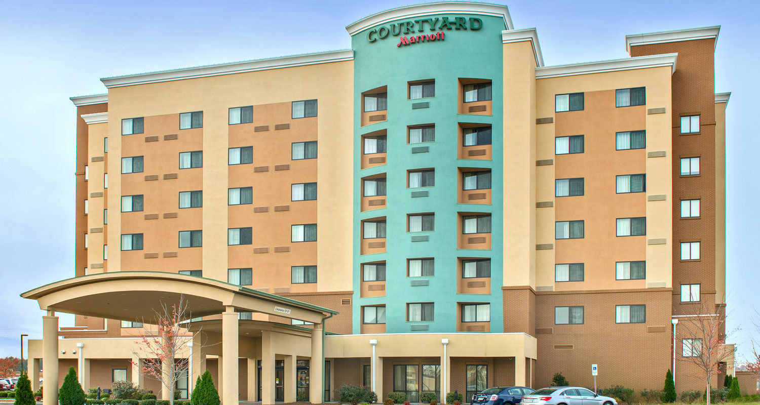 Courtyard Charlotte Concord Hotel Bagian luar foto