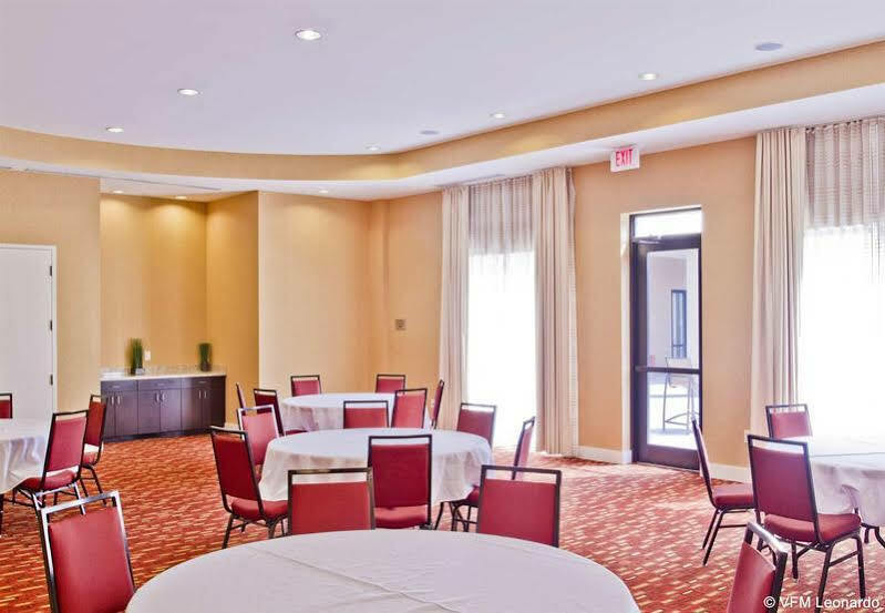 Courtyard Charlotte Concord Hotel Bagian luar foto